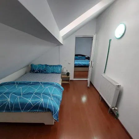 5 Centru, La 5 Minute De Plaja * Costinești